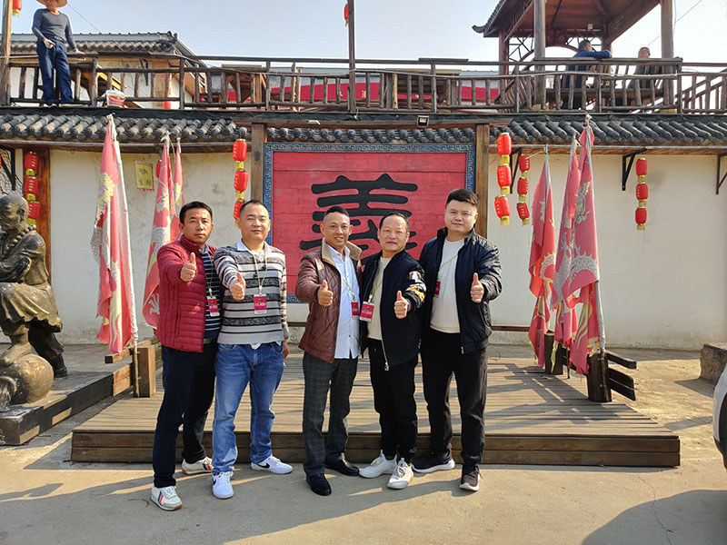 潤東方環(huán)??照{(diào)團(tuán)隊(duì)出游 潤東方環(huán)??照{(diào)團(tuán)隊(duì)出游
